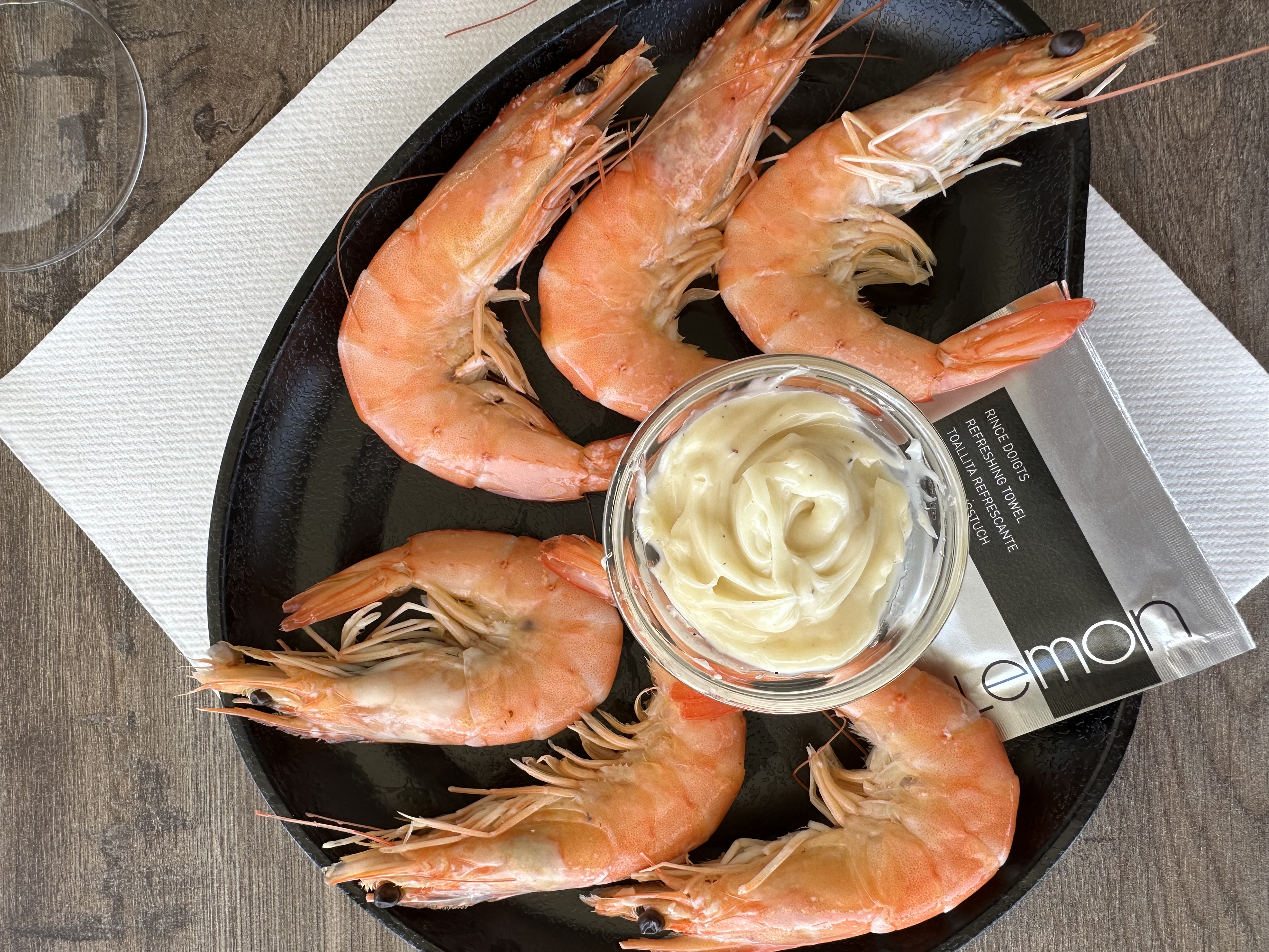 Crevettes roses et mayonnaise maison